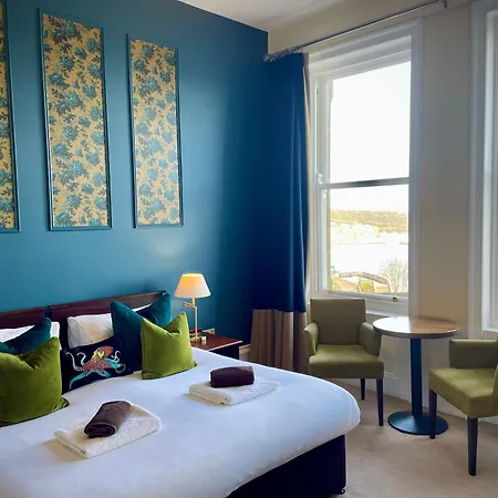 Weston Hotel 3*
