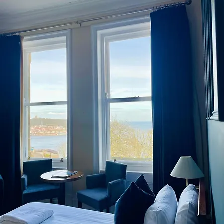 Weston Hotel 3*