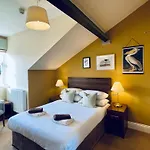 Weston Hotel