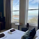 Weston Hotel