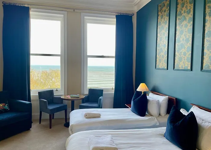 Weston 3* Scarborough