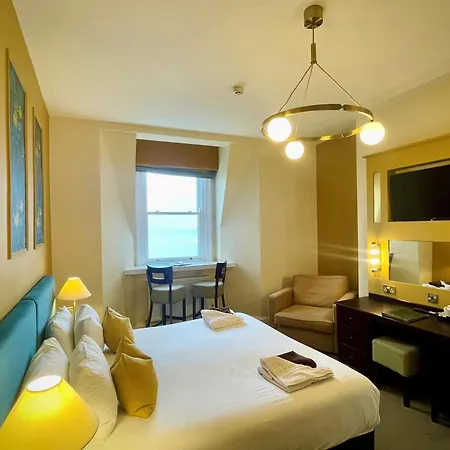 Weston 3* Scarborough